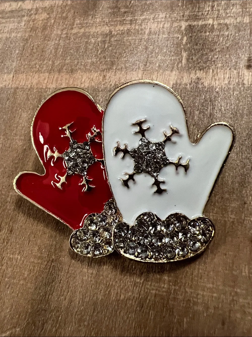 3/$18 Rhinestone Mitten Brooch - Red & White Holiday Fun Lot 6062